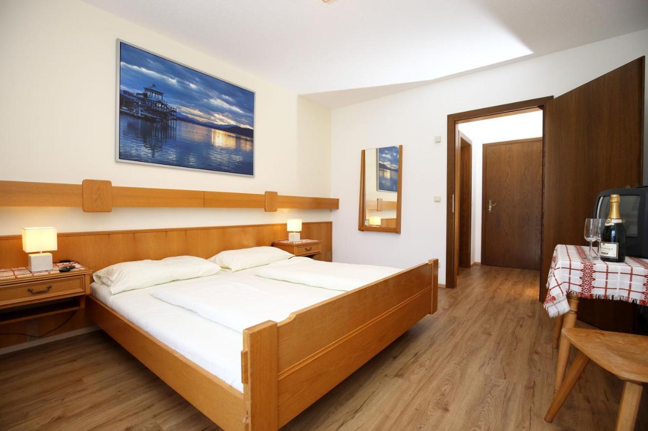 Dorfgasthof Hotel Staberhof Kellerberg Eksteriør billede